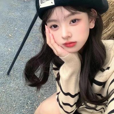 北极百货的秋乃小姐